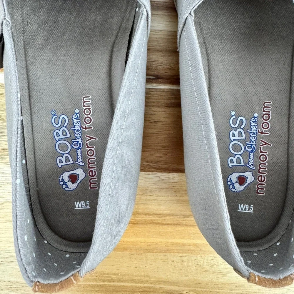 BOBS from Skechers Women's Espadrille Slip On Casual‎ Comfort Shoes